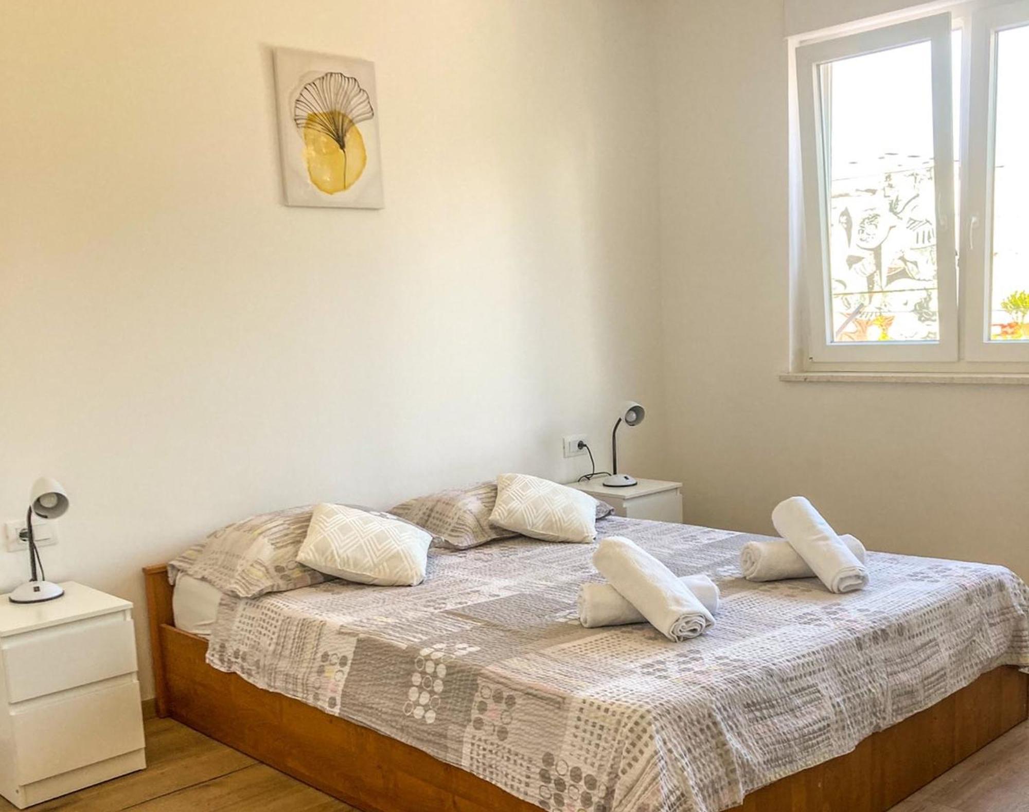 Mare Apartma Pula
