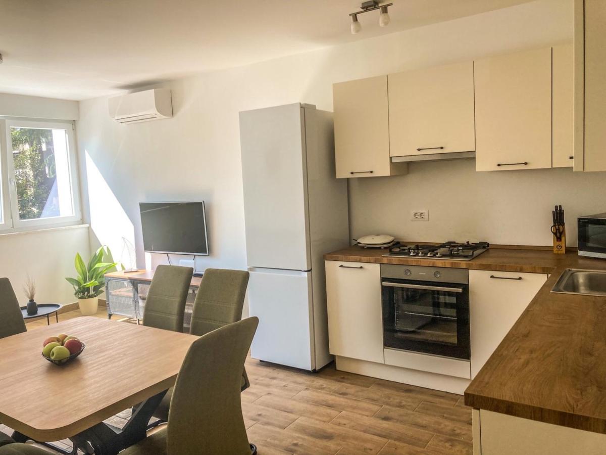 Mare Apartment